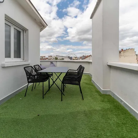 Le Carnot - Design 2 Pieces Centre